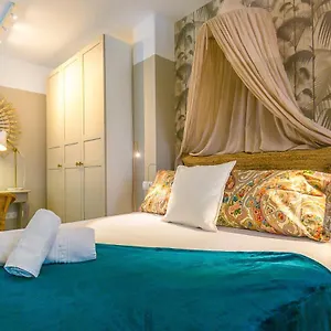 Sea & Wave Jara Boutique Apartamento